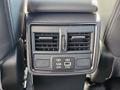 Used 2025 Subaru Forester Sport w/ Popular Package #1 AWD/4WD image 12