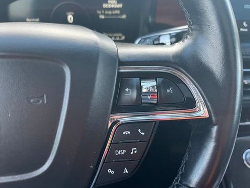 Used 2023 Lincoln Nautilus Reserve w/ Equipment Group 201A image 19