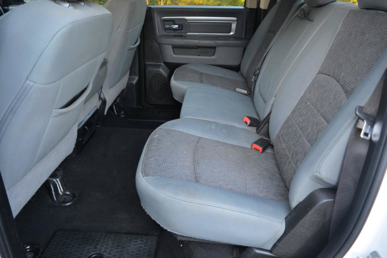 Used 2019 RAM 1500 Big Horn RWD image 14
