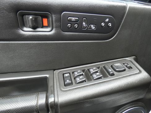 Used 2006 HUMMER H2 image 45
