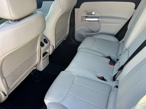 Certified 2023 Mercedes-Benz GLB 250 image 15
