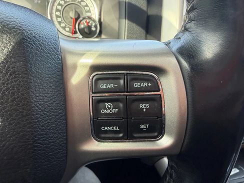Used 2017 RAM 1500 Laramie AWD/4WD image 21