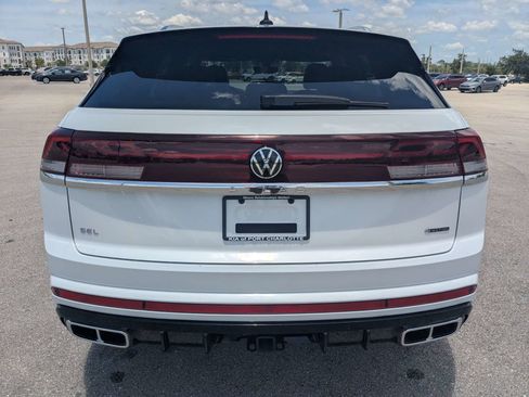 Used 2024 Volkswagen Atlas Cross Sport SEL R-Line AWD/4WD image 20