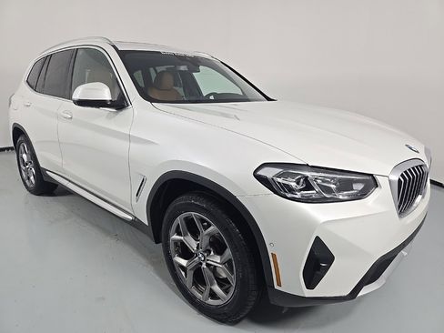 Certified 2024 BMW X3 xDrive30i w/ Convenience Package image 8