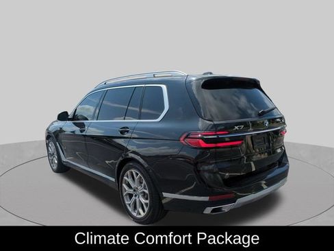 Used 2025 BMW X7 xDrive40i AWD/4WD image 8