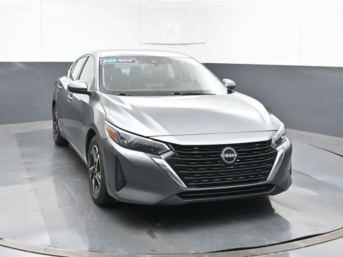Used 2024 Nissan Sentra SV image 8