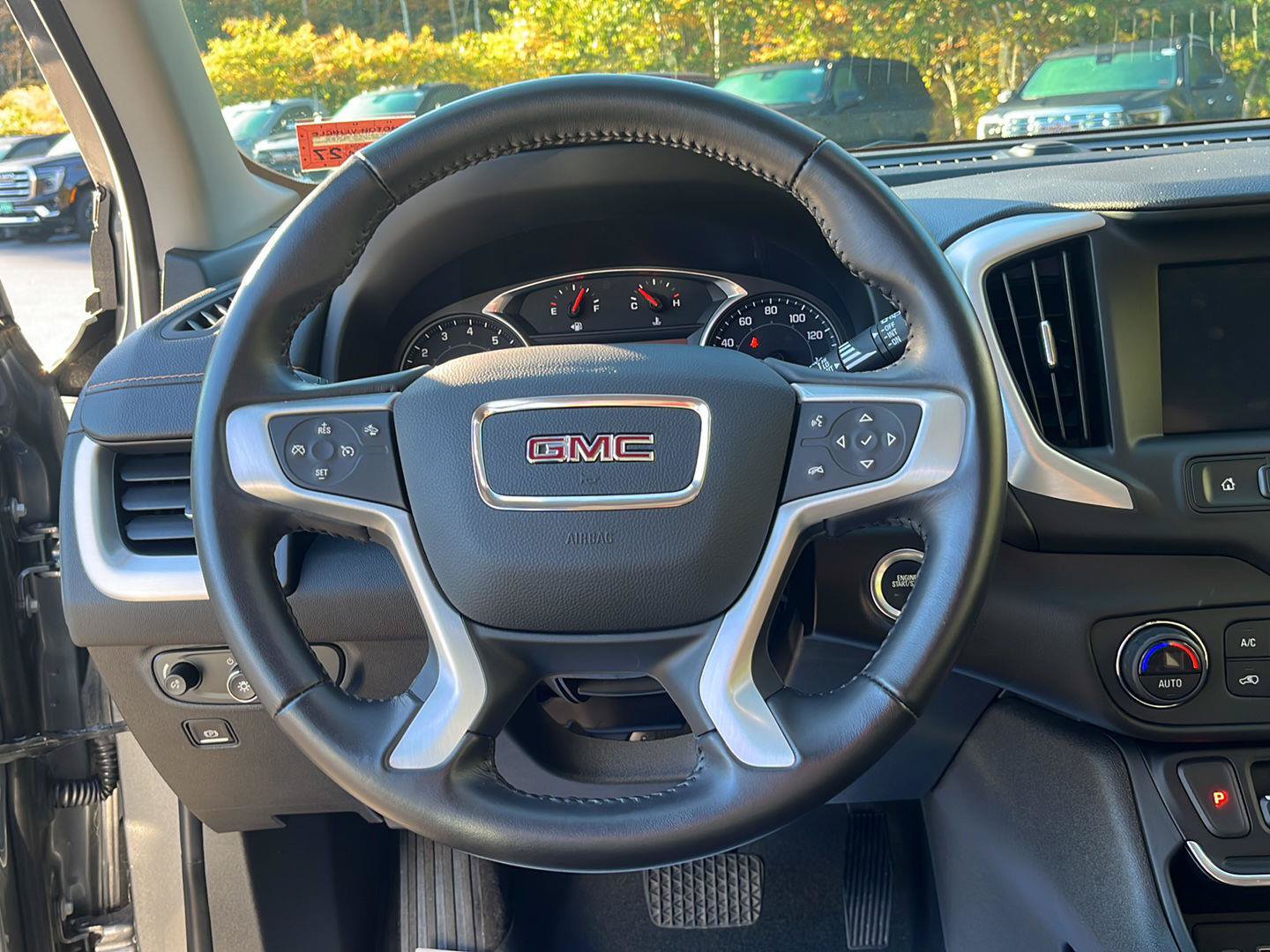 Used 2020 GMC Terrain SLE w/ Driver Convenience Package AWD/4WD image 22