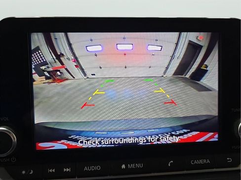 Used 2025 Nissan Rogue SV FWD image 19