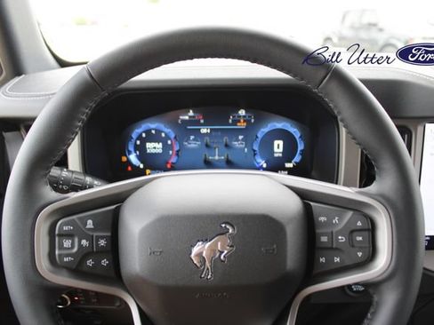 New 2026 Ford Bronco Outer Banks AWD/4WD image 16