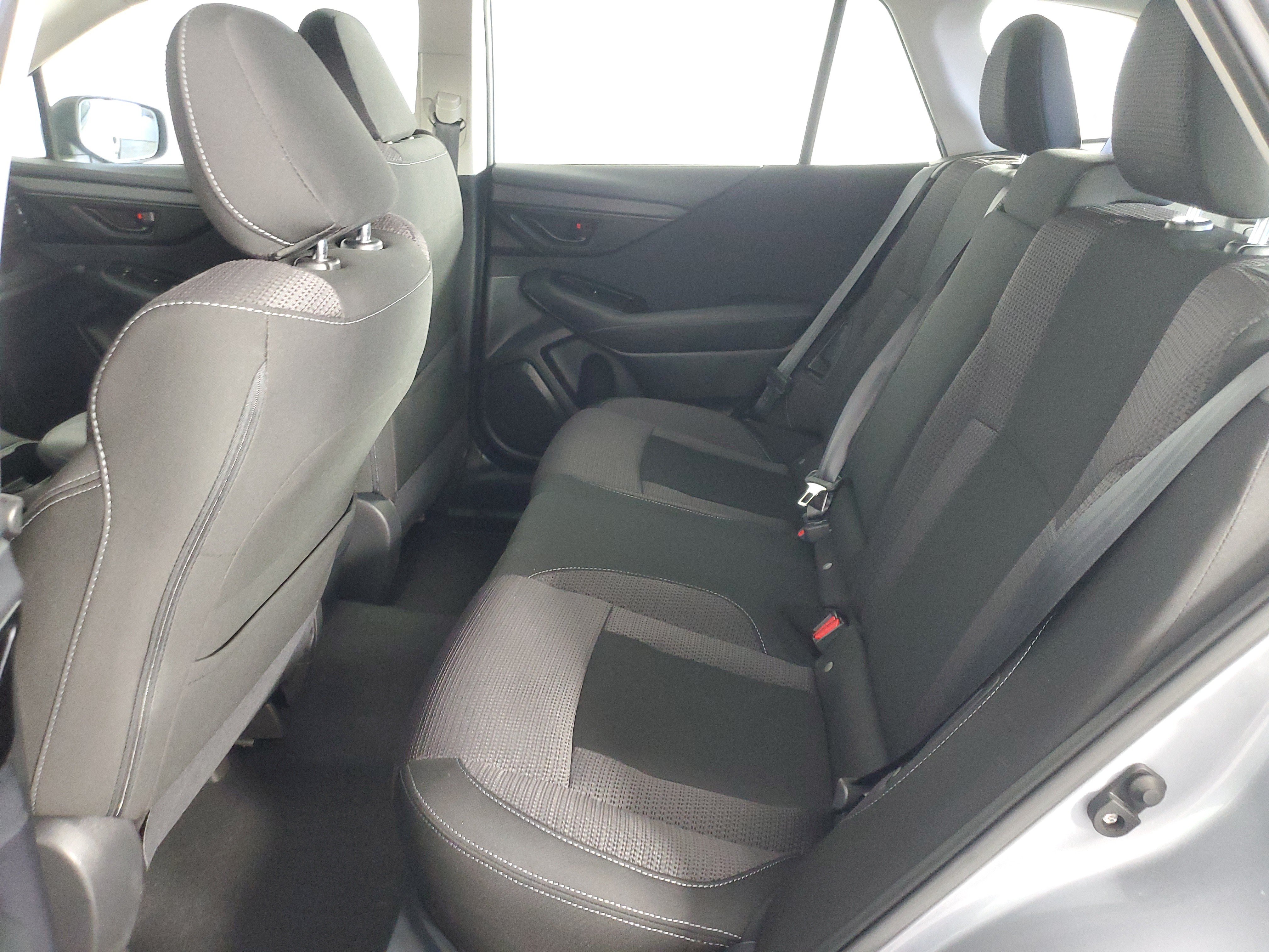 Used 2024 Subaru Outback AWD/4WD image 13