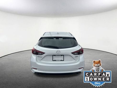 Used 2017 MAZDA MAZDA3 Grand Touring image 14