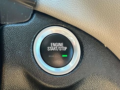 Used 2024 Chevrolet Equinox LS w/ LS Convenience Package FWD image 22