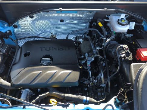 Used 2025 Buick Encore GX Sport Touring w/ Advanced Technology Package image 27