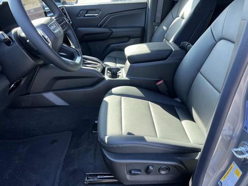 New 2026 GMC Canyon Elevation w/ Convenience Package image 16