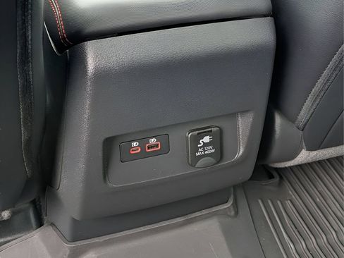 Used 2023 Nissan Frontier PRO-4X w/ Pro-4X Premium Package image 15