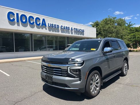 Used 2025 Chevrolet Tahoe Premier w/ Sun And Tow Package AWD/4WD image 1