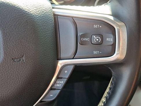 Used 2021 RAM 1500 Laramie AWD/4WD image 33