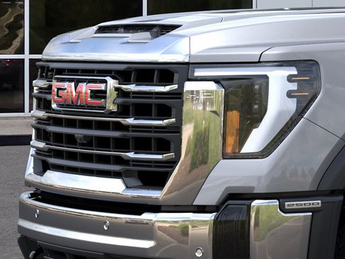 New 2026 GMC Sierra 2500 SLT image 13
