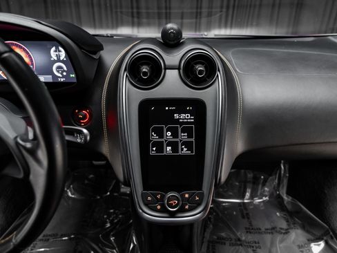 Used 2016 McLaren 570S Coupe RWD image 45