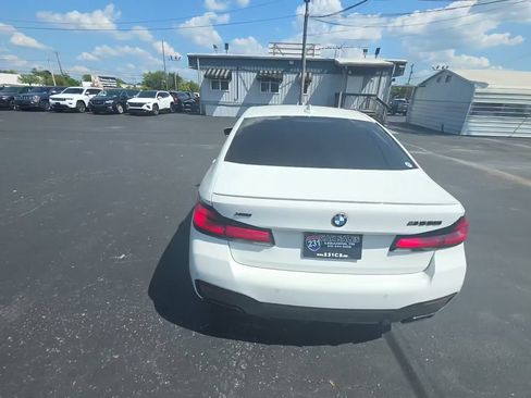 Used 2022 BMW M550i xDrive w/ Executive Package AWD/4WD image 3