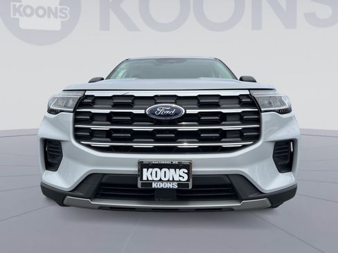 New 2026 Ford Explorer Active AWD/4WD image 11