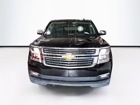 Used 2020 Chevrolet Tahoe Premier AWD/4WD image 3