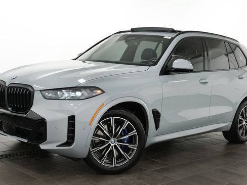 Used 2026 BMW X5 xDrive40i w/ M Sport Package AWD/4WD image 1