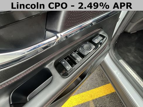 Certified 2025 Lincoln Corsair Reserve w/ Rear Removable Package Tray image 21