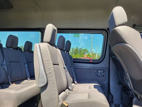 Used 2023 Mercedes-Benz Sprinter 2500 image 10