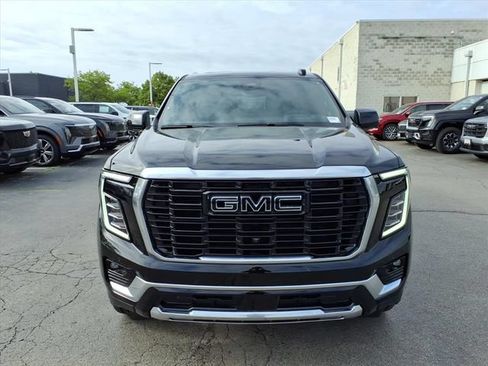 New 2026 GMC Yukon XL Denali w/ Denali Reserve Package AWD/4WD image 12