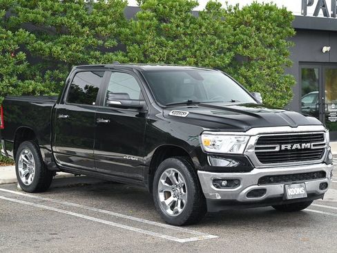 Used 2019 RAM 1500 Big Horn image 3
