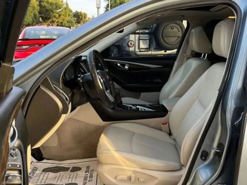 Used 2019 INFINITI Q50 Luxe w/ Essential Package (3.0T Luxe) AWD/4WD image 26