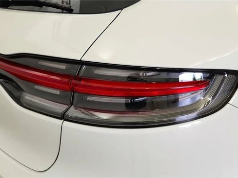 Used 2022 Porsche Macan S AWD/4WD image 15