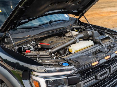 Certified 2025 Ford F150 Raptor AWD/4WD image 26