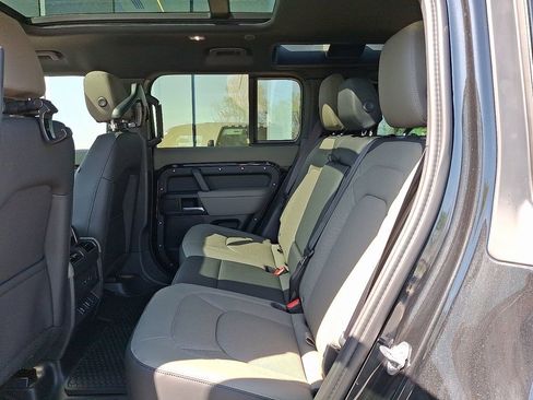 New 2026 Land Rover Defender 110 S AWD/4WD image 6
