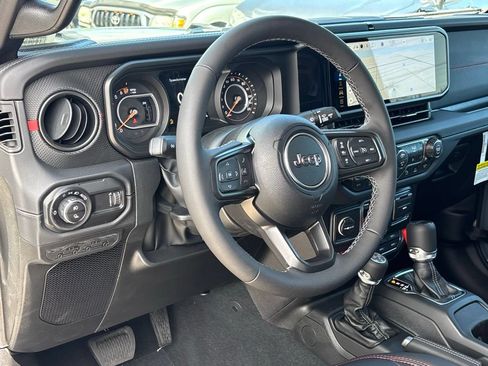 New 2026 Jeep Gladiator Rubicon AWD/4WD image 11