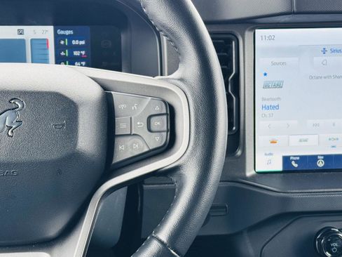 Used 2024 Ford Bronco Badlands image 21