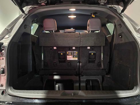 Used 2022 Toyota Sienna XSE w/ XSE Plus Package image 22