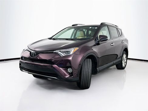 Used 2018 Toyota RAV4 Limited image 2