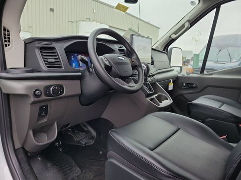 New 2026 Ford Transit 250 148 Medium Roof image 20