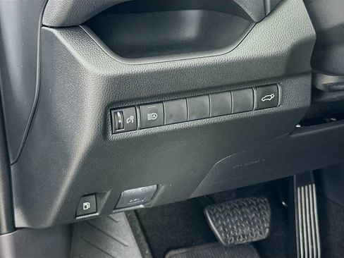 Certified 2025 Toyota RAV4 SE AWD/4WD image 10