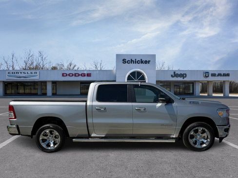Used 2019 RAM 1500 Big Horn AWD/4WD image 2