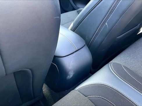 Used 2024 Ford Mustang Convertible RWD image 33