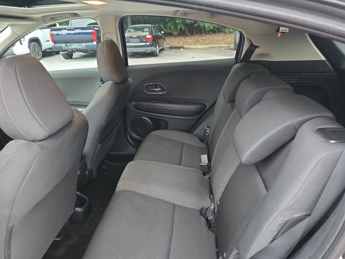 Used 2022 Honda HR-V EX image 13