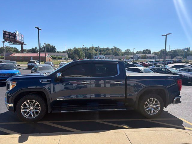Used 2021 GMC Sierra 1500 SLT w/ SLT Premium Package AWD/4WD image 2