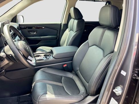 Used 2025 Honda Pilot EX-L image 20