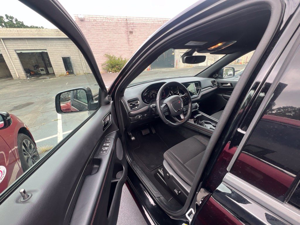 Used 2026 Dodge Durango GT RWD image 2