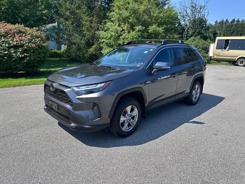 Used 2023 Toyota RAV4 XLE w/ Convenience Package AWD/4WD image 7