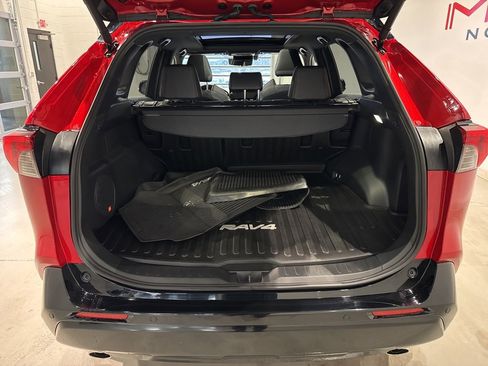 Used 2025 Toyota RAV4 XSE image 34