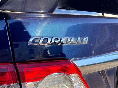 Used 2011 Toyota Corolla S image 29